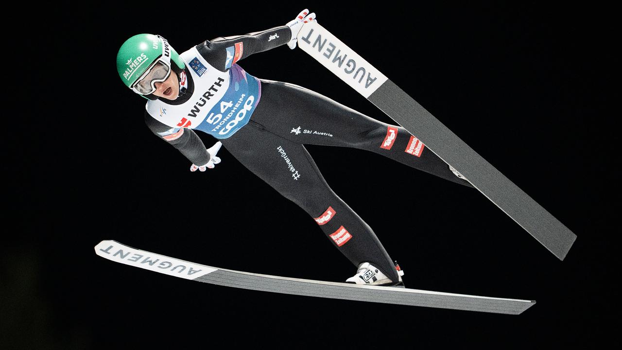 © APA/GEORG HOCHMUTH Eva Pinkelnig (AUT) am Donnerstag, 27. Februar 2025, während der Qualifikation zum Skispringen auf der Normalschanze anl. der der Nordischen Ski WM in Trondheim.