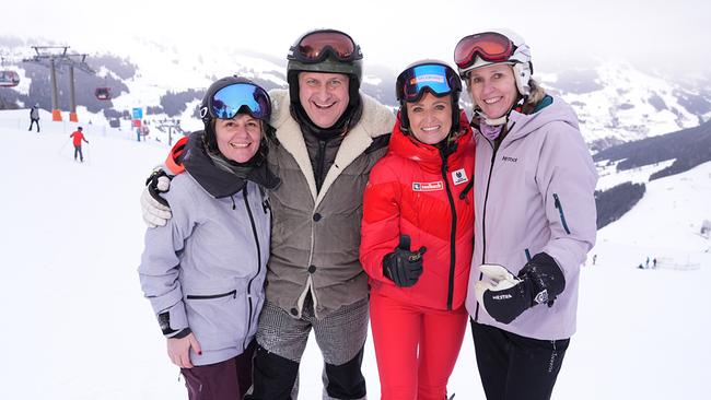 Pressekonferenz "FIS Alpine Ski WM 2025 Saalbach im ORF": ORF-Programmdirektorin Stefanie Groiss-Horowitz, Michael Kögler, Alexandra Meissnitzer, Veronika Dragon-Berger