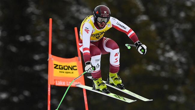 Daniel Hemetsberger aus Österreich tritt am 27. November 2021 beim Abfahrtsrennen der Audi FIS Ski World Cup Mens 2021 im Lake Louise Ski Resort in Alberta, Kanada, an.