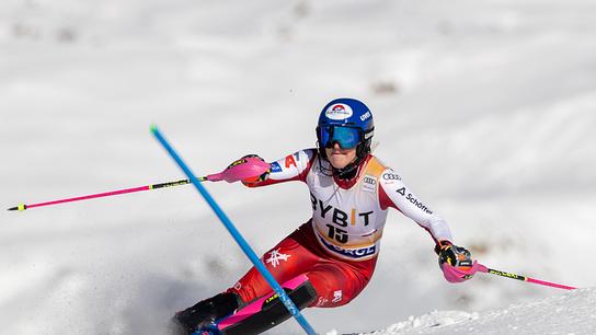 © APA/EXPA/JOHANN GRODER Katharina Truppe (AUT) am Sonntag, 23. November 2025, in Aktion auf der Piste während dem 2. Durchgang im Slalom der Frauen im Rahmen des Ski Alpin Weltcup in Hochgurgl