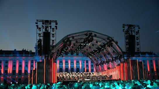 Sommernachtskonzert 2025: Dirigent Tugan Sokhiev mit den Wiener Philharmoniker